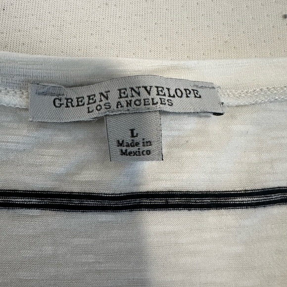 Green Envelope Womens Large White w/ Black Stripes Rushed Balloon Sleeve Tee. - Picture 6 of 9